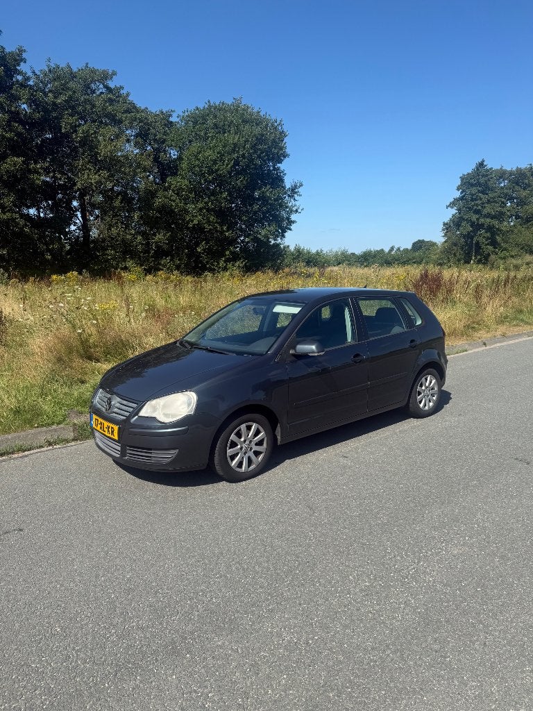 Volkswagen Polo 1.4 16V 59KW 2007 Blauw, Auto's, Volkswagen, Voorwielaandrijving, 40 €/maand, Zwart, Blauw