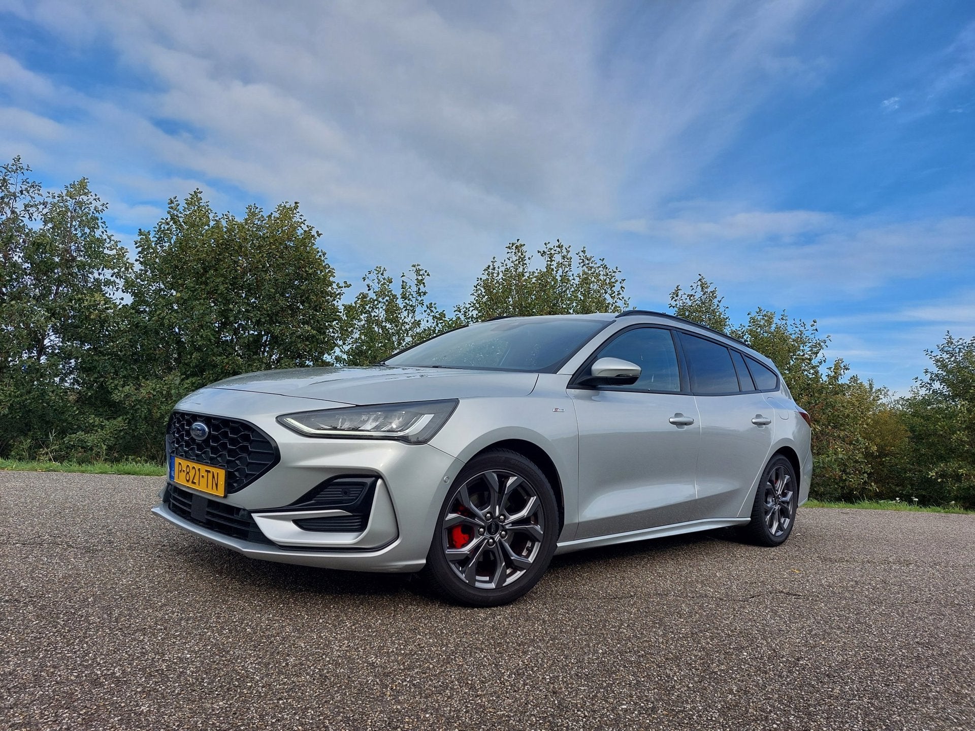 Ford Focus Wagon 1.0 EcoBoost Hybrid ST Line Style. ZEER MOO, Auto's, 125 pk, Gebruikt, Euro 6, Origineel Nederlands