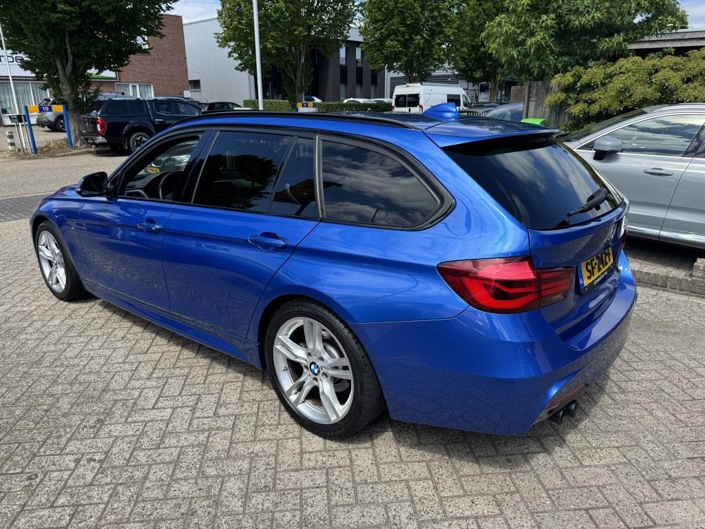 BMW 3 Serie Touring 320i MSp. Exec. (bj 2018, automaat), Auto's, 1998 cc, 4 cilinders, Blauw, 184 pk