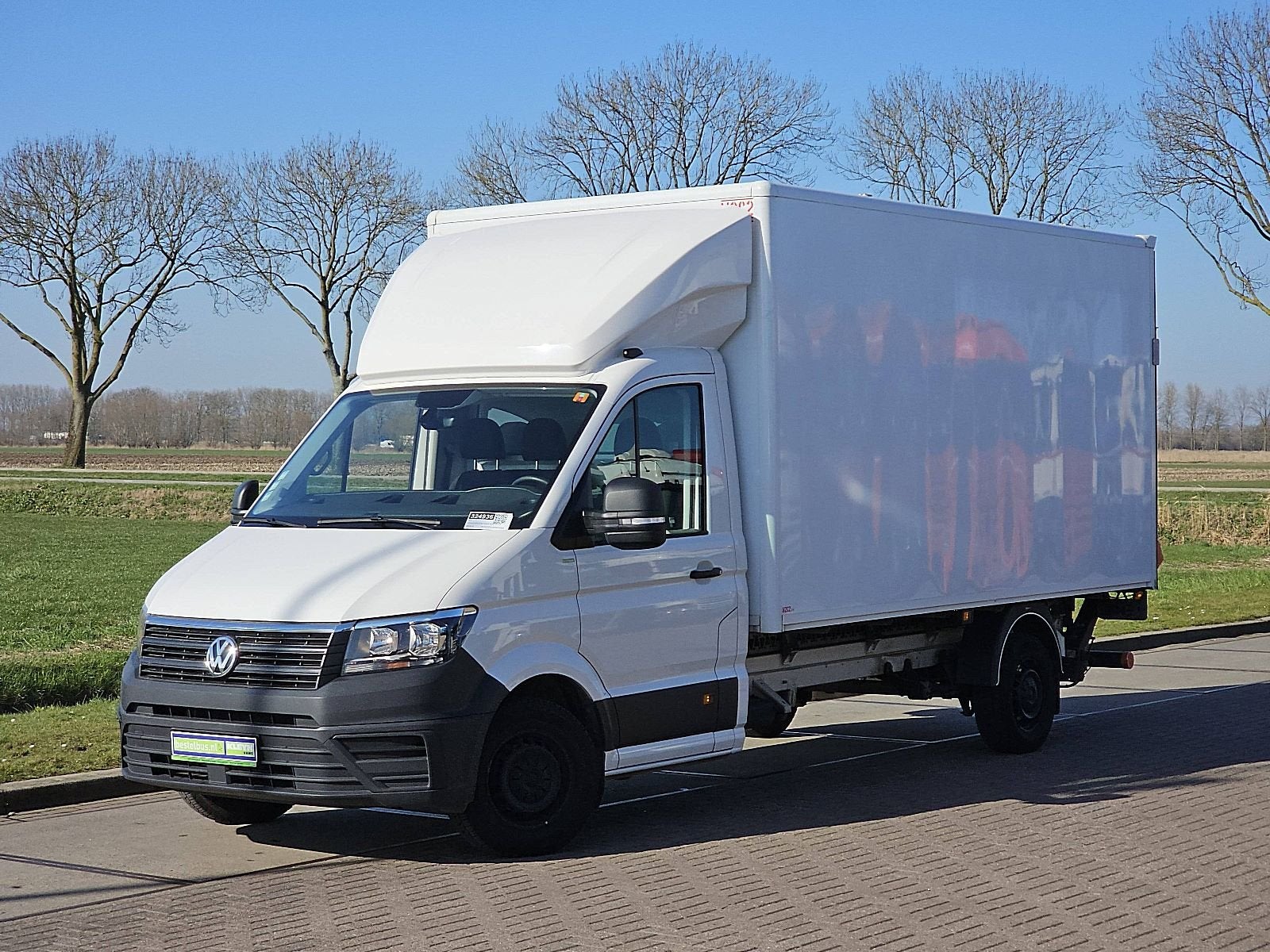VOLKSWAGEN CRAFTER 35 2.0 bakwagen laadklep!, Gebruikt, Wit, Bedrijf, Lease