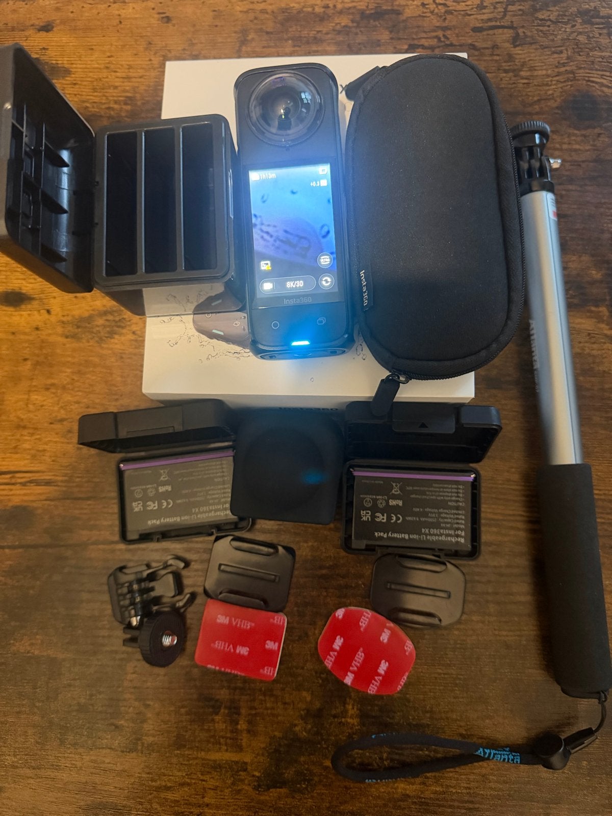 Insta360 X4 met 3 accu's en accessoires, Ophalen, Zo goed als nieuw, Overige merken