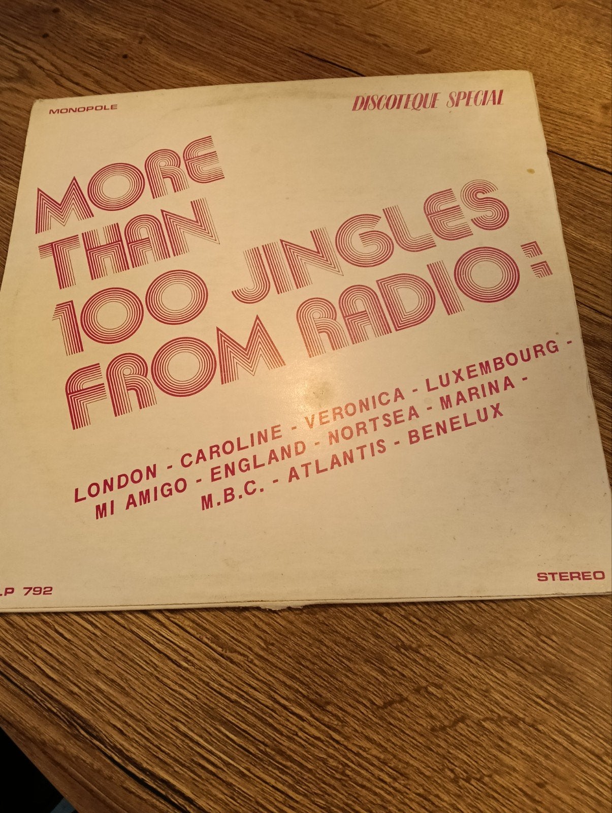 LP more than 100 jingles from radio, Cd's en Dvd's, Ophalen of Verzenden, Gebruikt, 12 inch