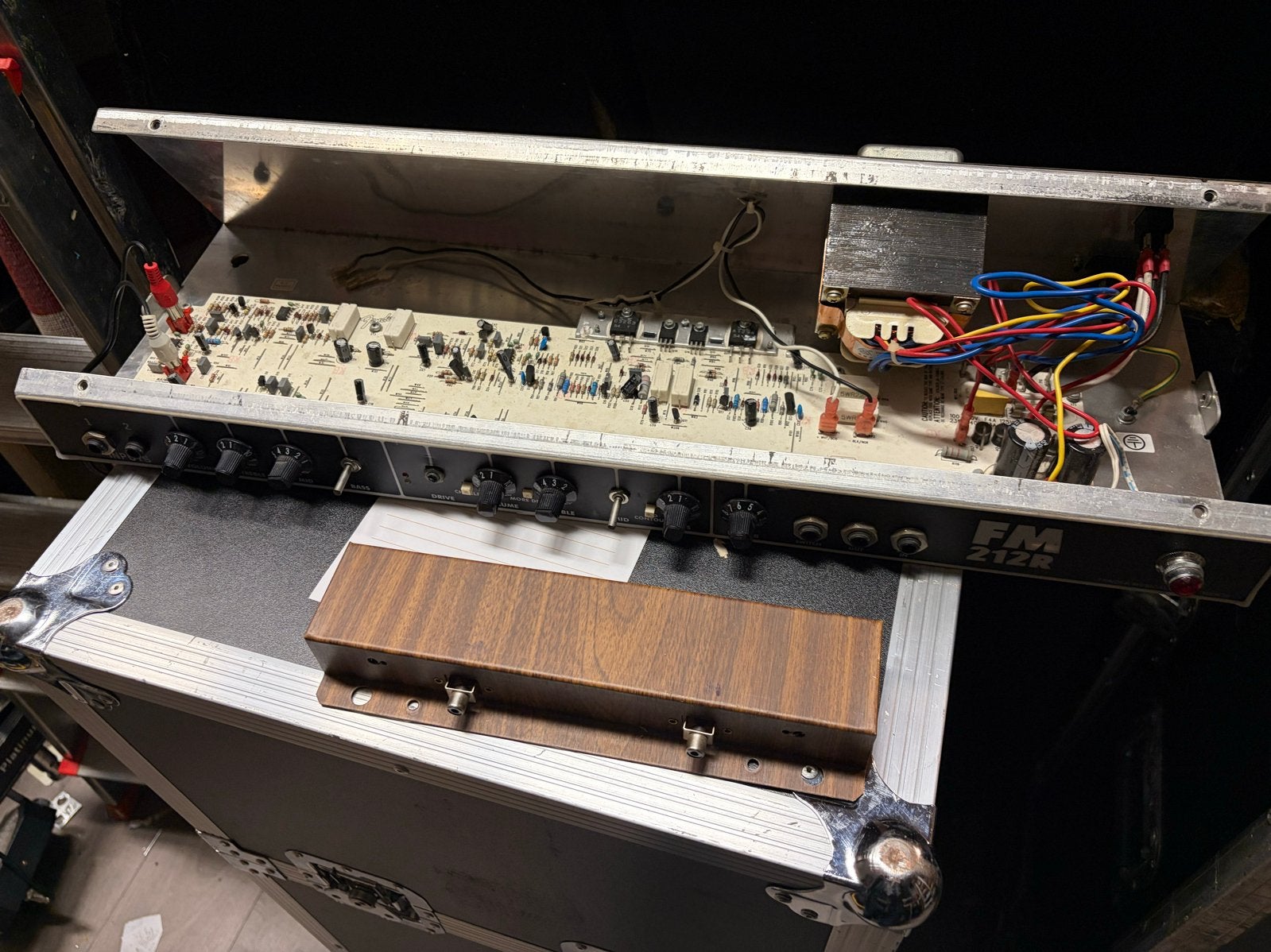 Fender FM 212R Gitaarversterker werkend, Ophalen, Gebruikt, Gitaar, 100 watt of meer