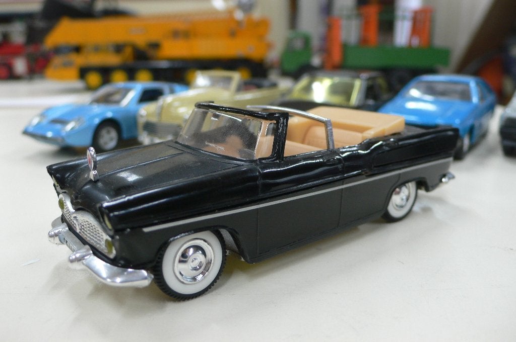 simca presidentielle 1958 -norev collection 1989-1/43, Hobby en Vrije tijd, Modelauto's | 1:43, Verzenden, Nieuw, Auto, Norev