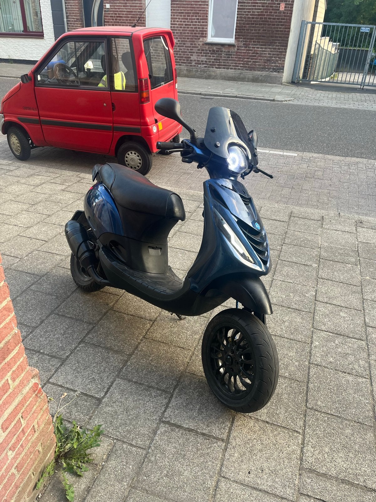 Aangepakte Piaggio Zip 2-takt uit 2009 - Zo goed als nieuw!, Ophalen of Verzenden, Zo goed als nieuw