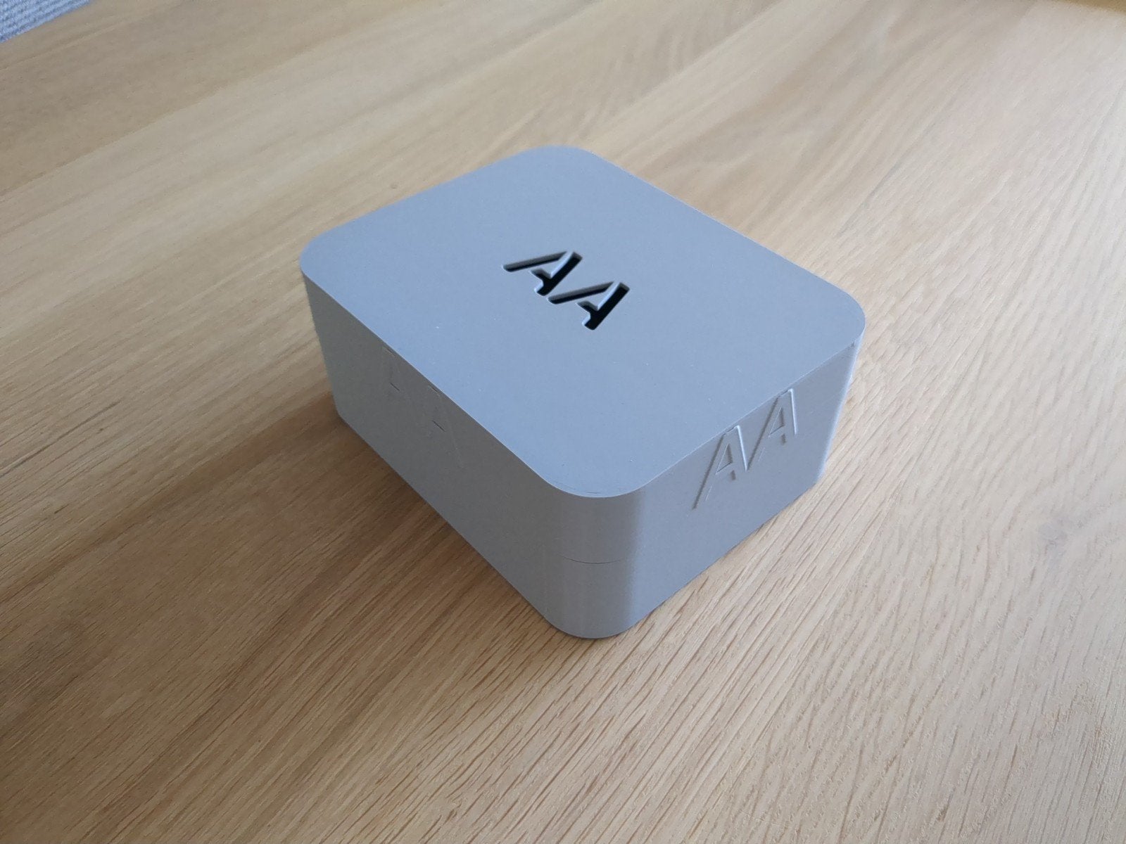 Doosje organizer voor AA batterijen, Ophalen of Verzenden, Zo goed als nieuw