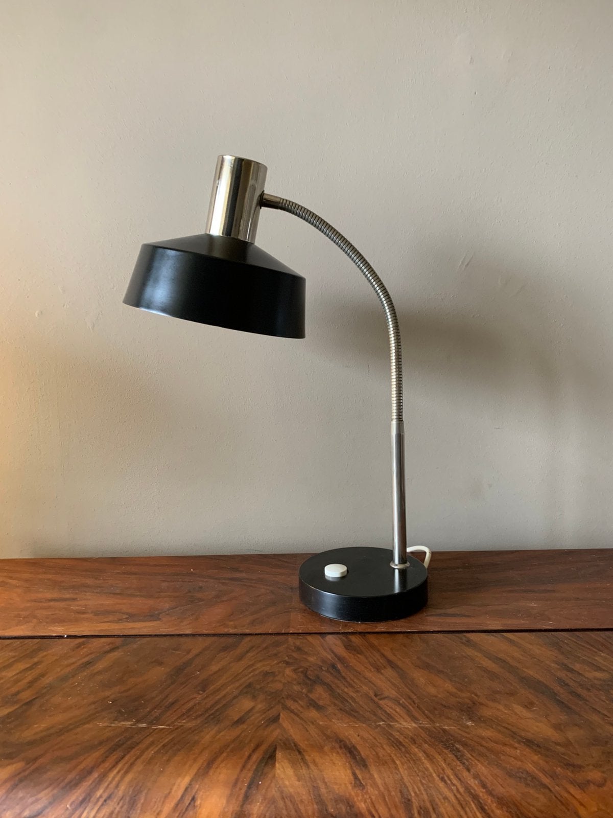 Vintage gura leuchten bureaulamp zwart chroom, Huis en Inrichting, Lampen | Tafellampen, Ophalen of Verzenden, Zo goed als nieuw