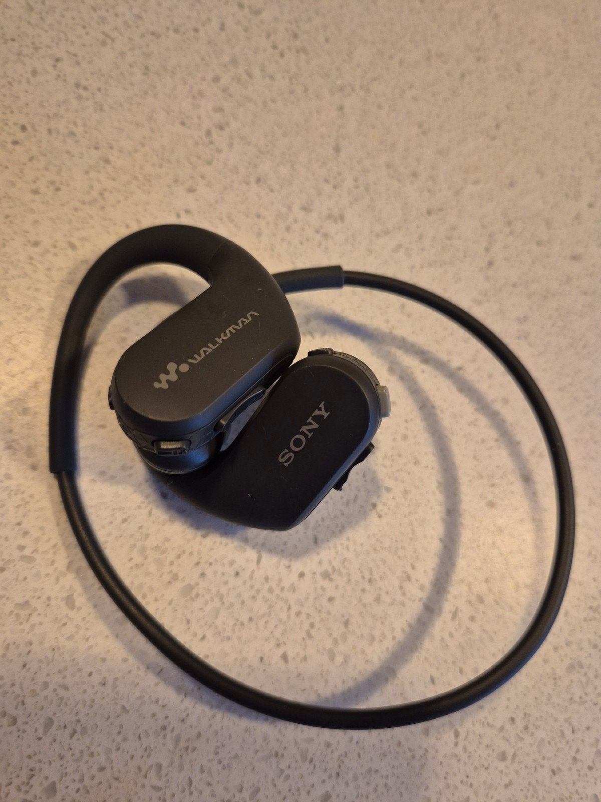 Sony NW-WS413 MP3-speler met oplader en oordopjes, Ophalen of Verzenden, Zo goed als nieuw, Sony, 2 tot 10 GB