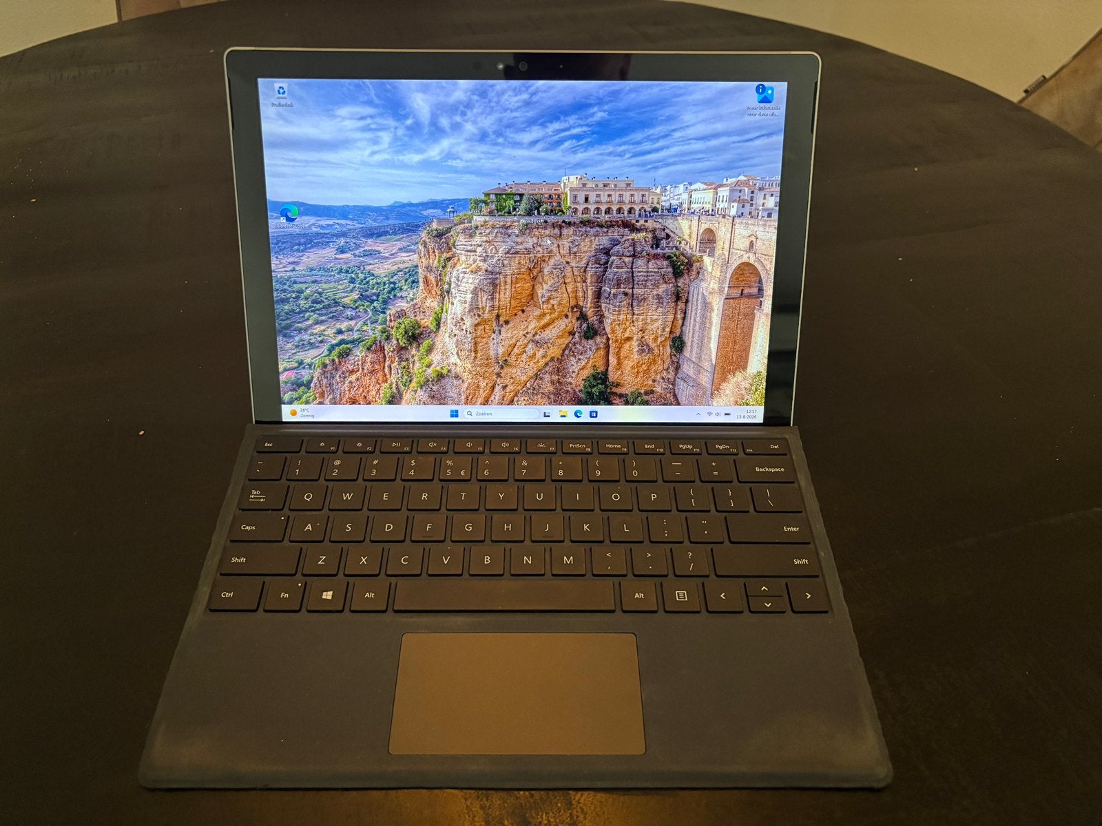 2x Microsoft Surface Pro 4 met Dockingstation - Gebruikt, Computers en Software, Windows Laptops, Gebruikt, 2 tot 3 Ghz, Qwerty