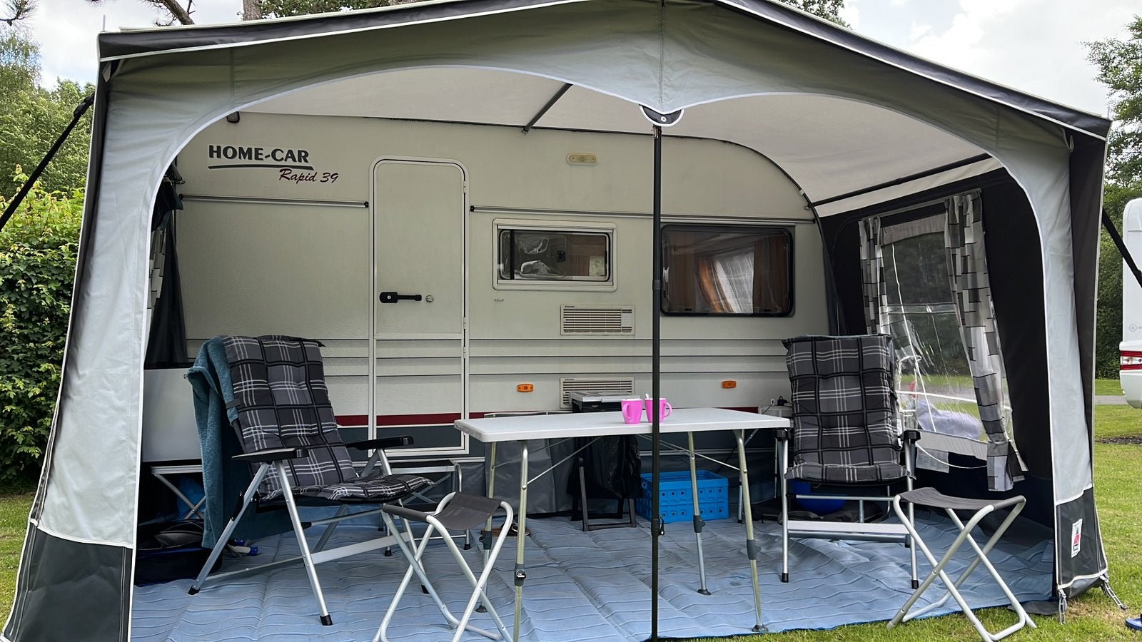 Caravan Homecar, Ophalen, Gebruikt