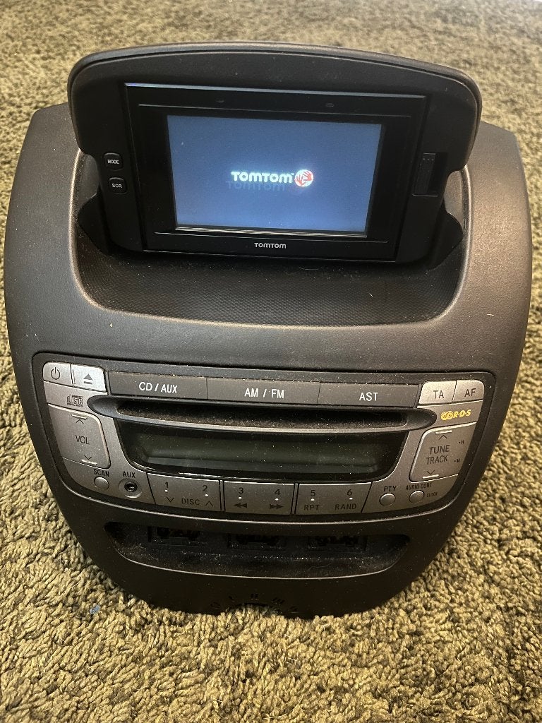 Toyota Aygo/Citroen C1/Peugeot 107 Radio + TomTom Navigatie, Ophalen of Verzenden, Gebruikt