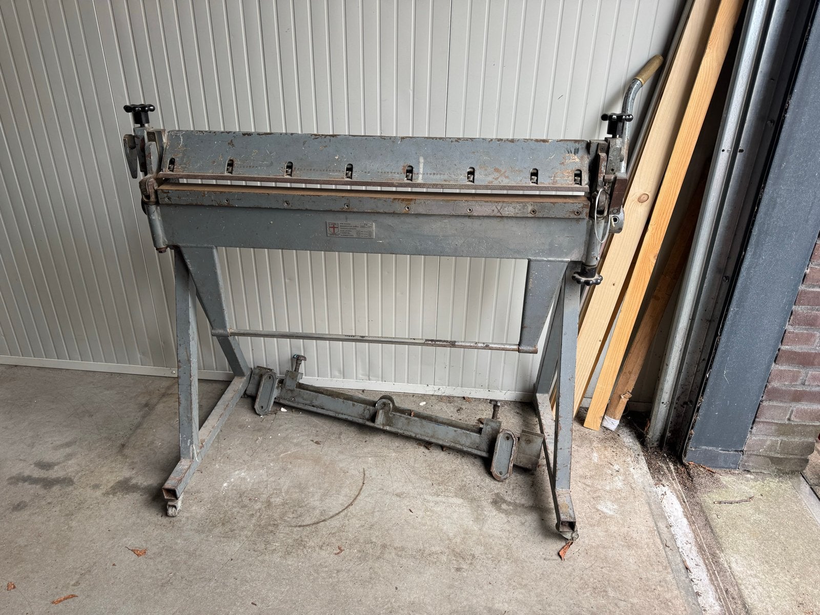 Jorg 3701 zetbank/zwenkbank - 1050mm Werkbreedte, Doe-het-zelf en Verbouw, Gereedschap | Overige machines, Ophalen, Gebruikt