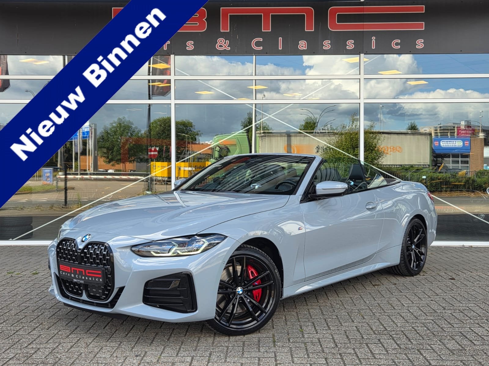 BMW 4 Serie Cabrio M440i xDrive Curved HK HUD Carbon VOL!, Gebruikt, 4-Serie, 4 stoelen, 374 pk