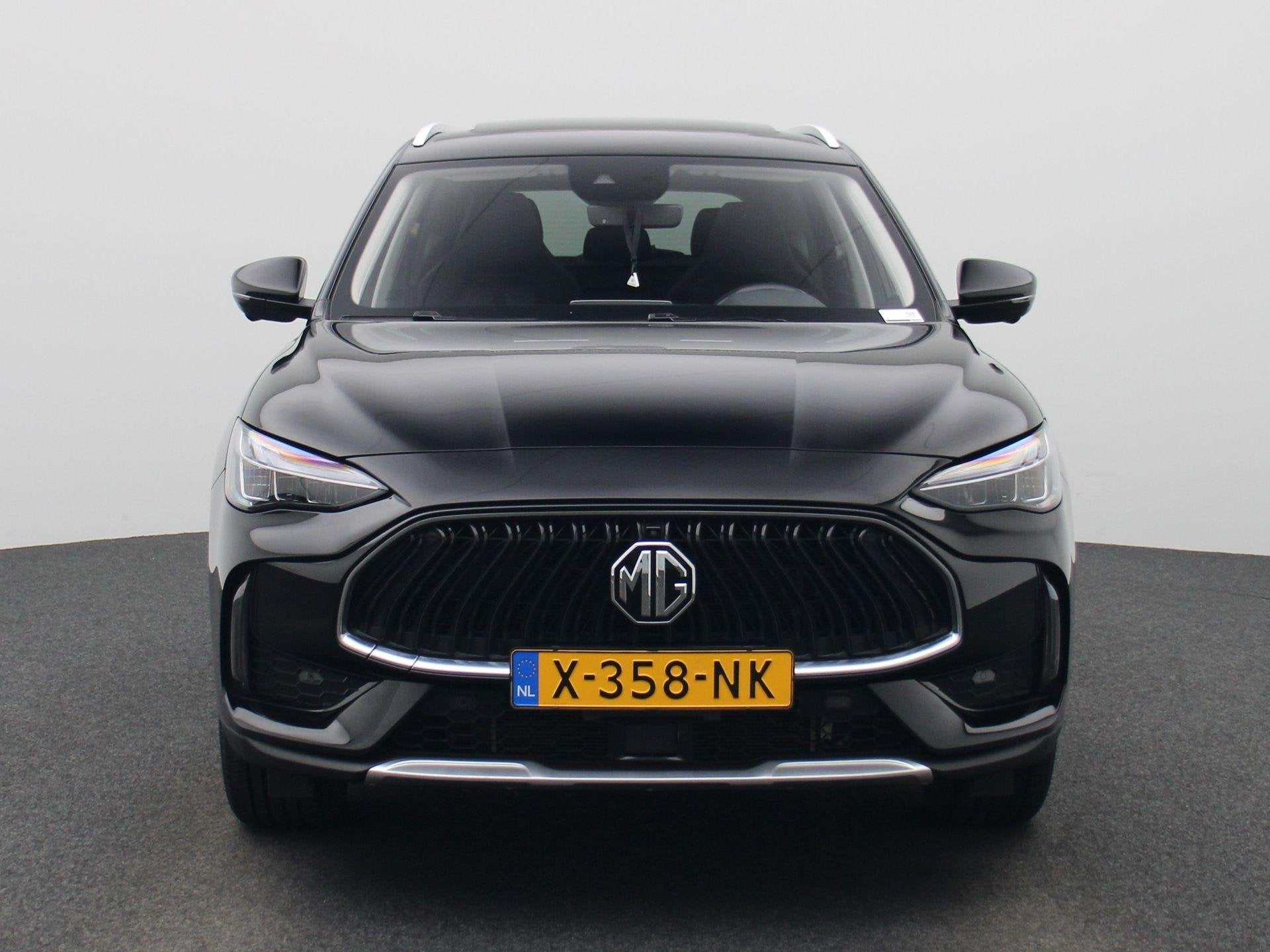 MG EHS 1.5 TGDI PHEV Aut. Luxury Pano dak | 360 Camera | Car, Auto's, 12 maanden, Gebruikt, Euro 6, 4 cilinders