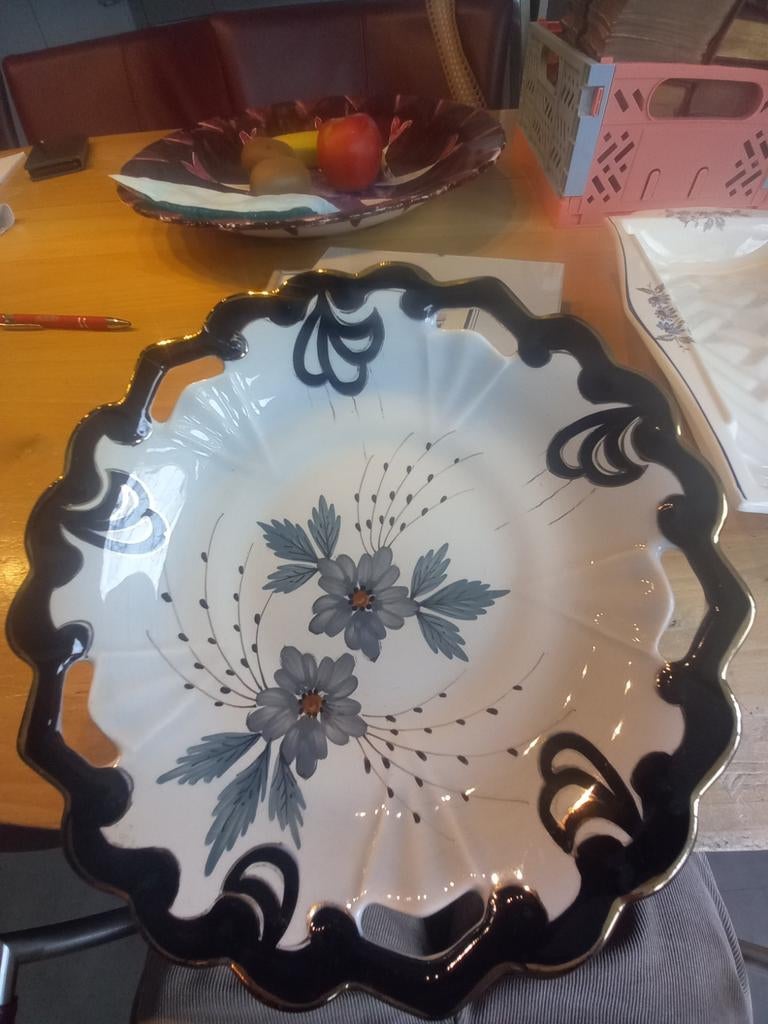 MOOIE FLORA PLATEEL GOUDA HOLLAND ANTIEKE SCHAAL  25 CM ROND, Antiek en Kunst, Ophalen of Verzenden