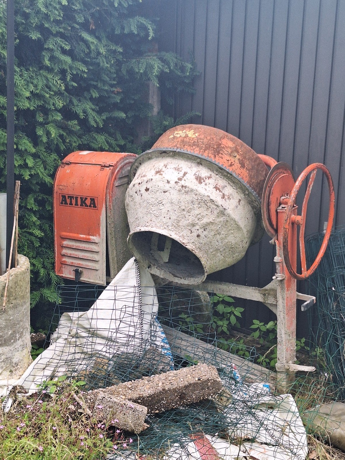 ATIKA Betonmolen - Gebruikt maar functioneel, Ophalen of Verzenden, Gebruikt