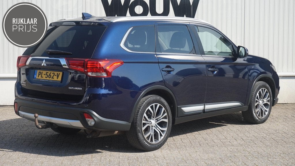Mitsubishi Outlander 2.0 Executive Edition | 7-Persoons | Af, Auto's, Stof, Euro 6, 4 cilinders, 7 stoelen
