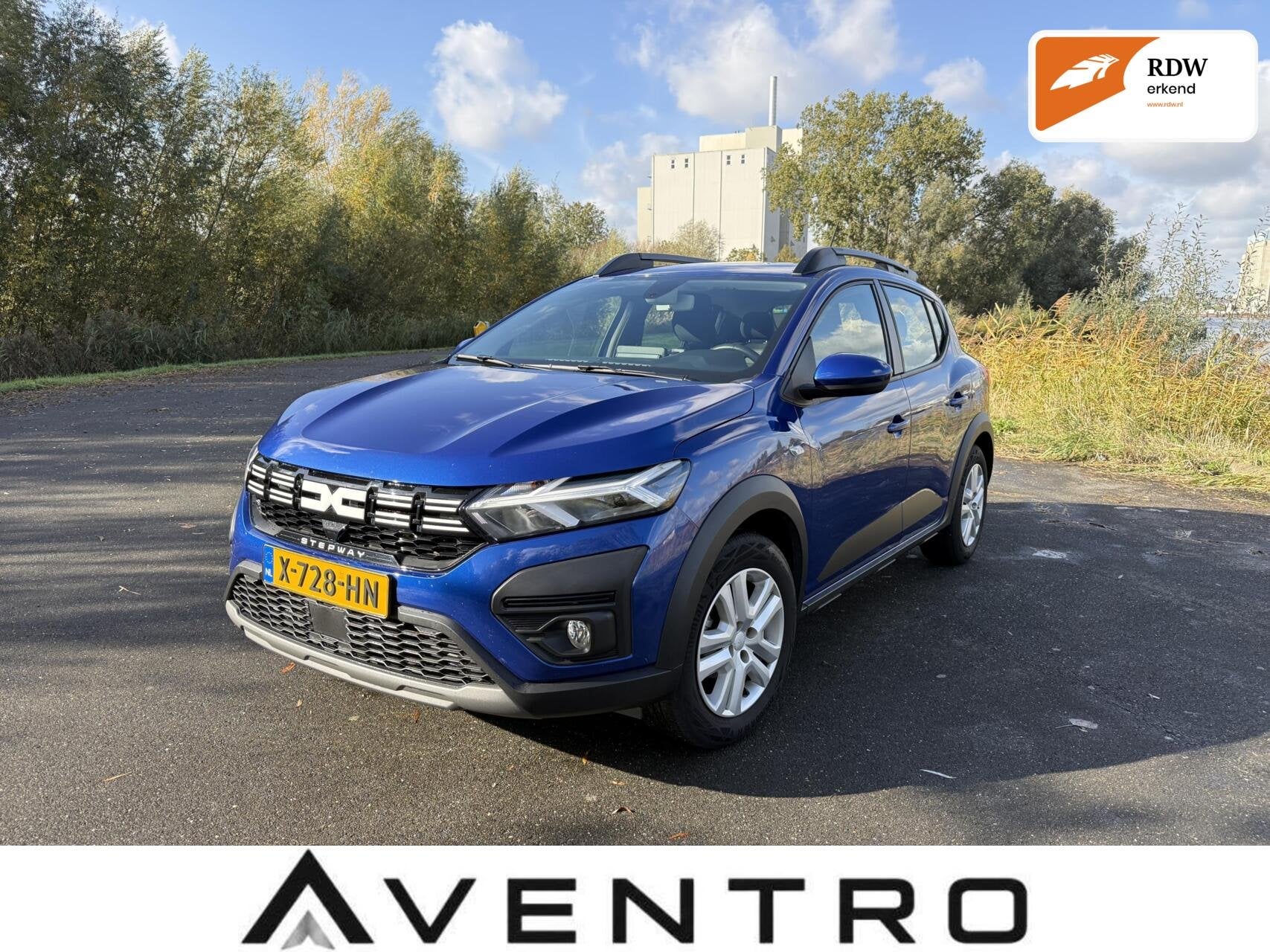 Dacia Sandero Stepway 1.0 TCe 90 Expression | Automaat | App, Auto's, Dealer onderhouden, Stof, Blauw, Origineel Nederlands