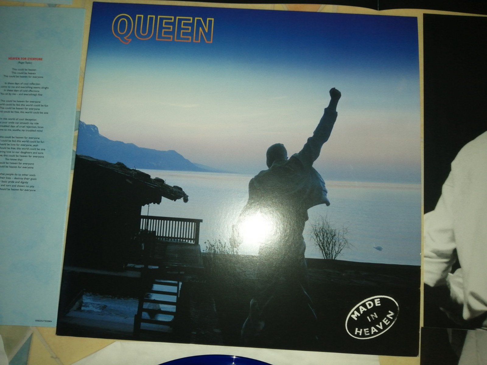 Queen - Made in Heaven (Gekleurd Vinyl Dubbel-LP), Ophalen of Verzenden, Zo goed als nieuw, Inclusief binnenhoes, 12 inch