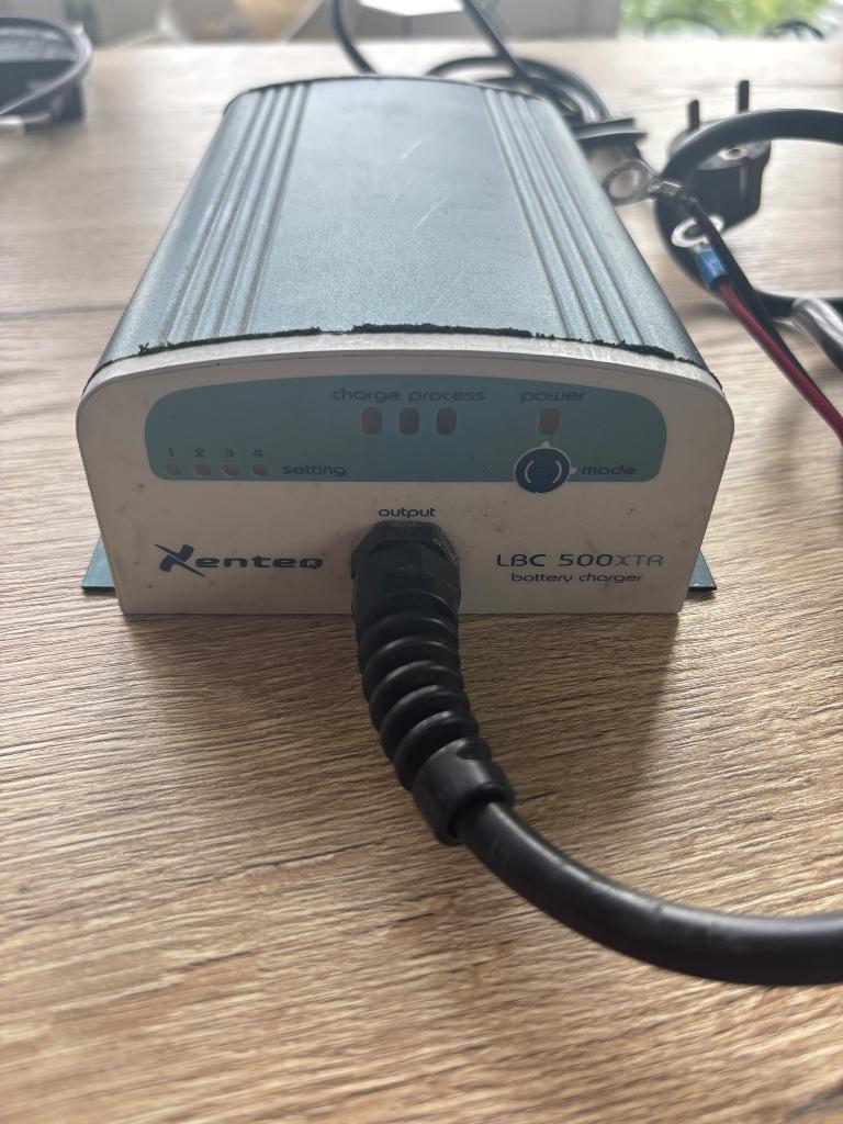 Xenteq LBC 500XTR accu oplader, Ophalen, Nieuw