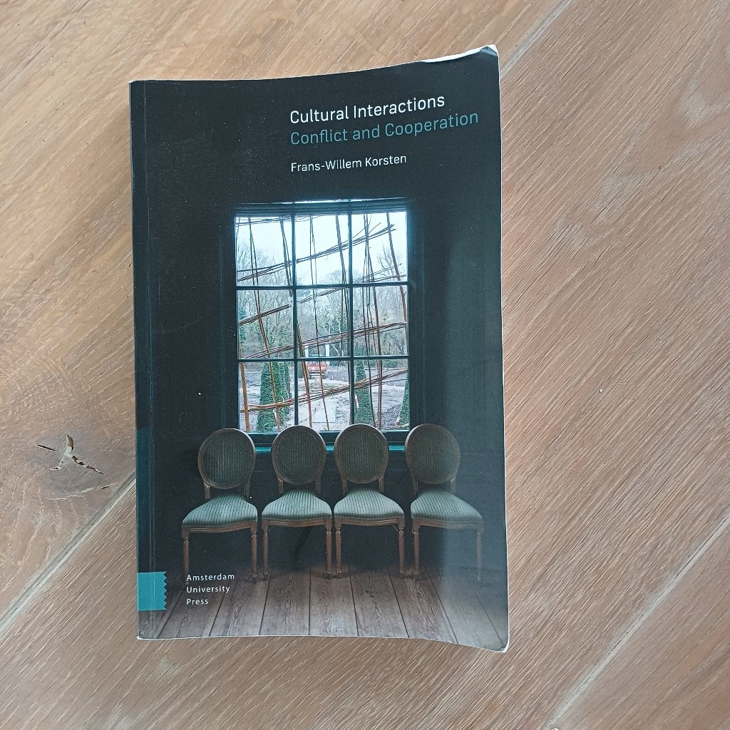 studieboek international studies, Ophalen of Verzenden, Gelezen, Overige niveaus