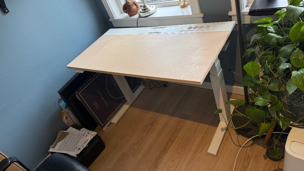 MITTZON elektrisch zit-sta bureau 120x60 cm, Ophalen, Zit-sta bureau, 120 cm, Kabelgoot