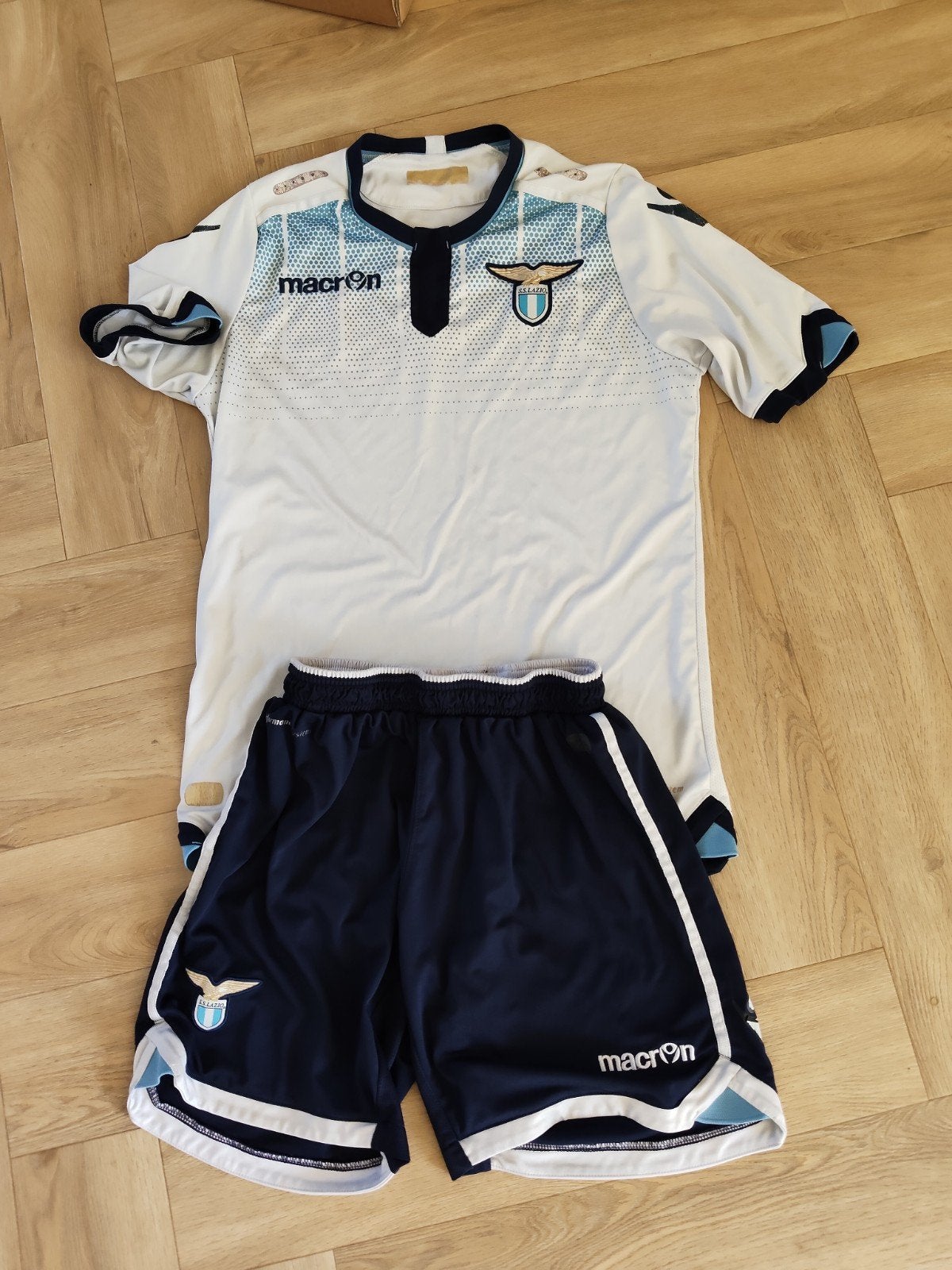 Lazio voetbaltenue maat 158, Kinderen en Baby's, Kinderkleding | Maat 158, Gebruikt, Sport- of Zwemkleding, Ophalen of Verzenden