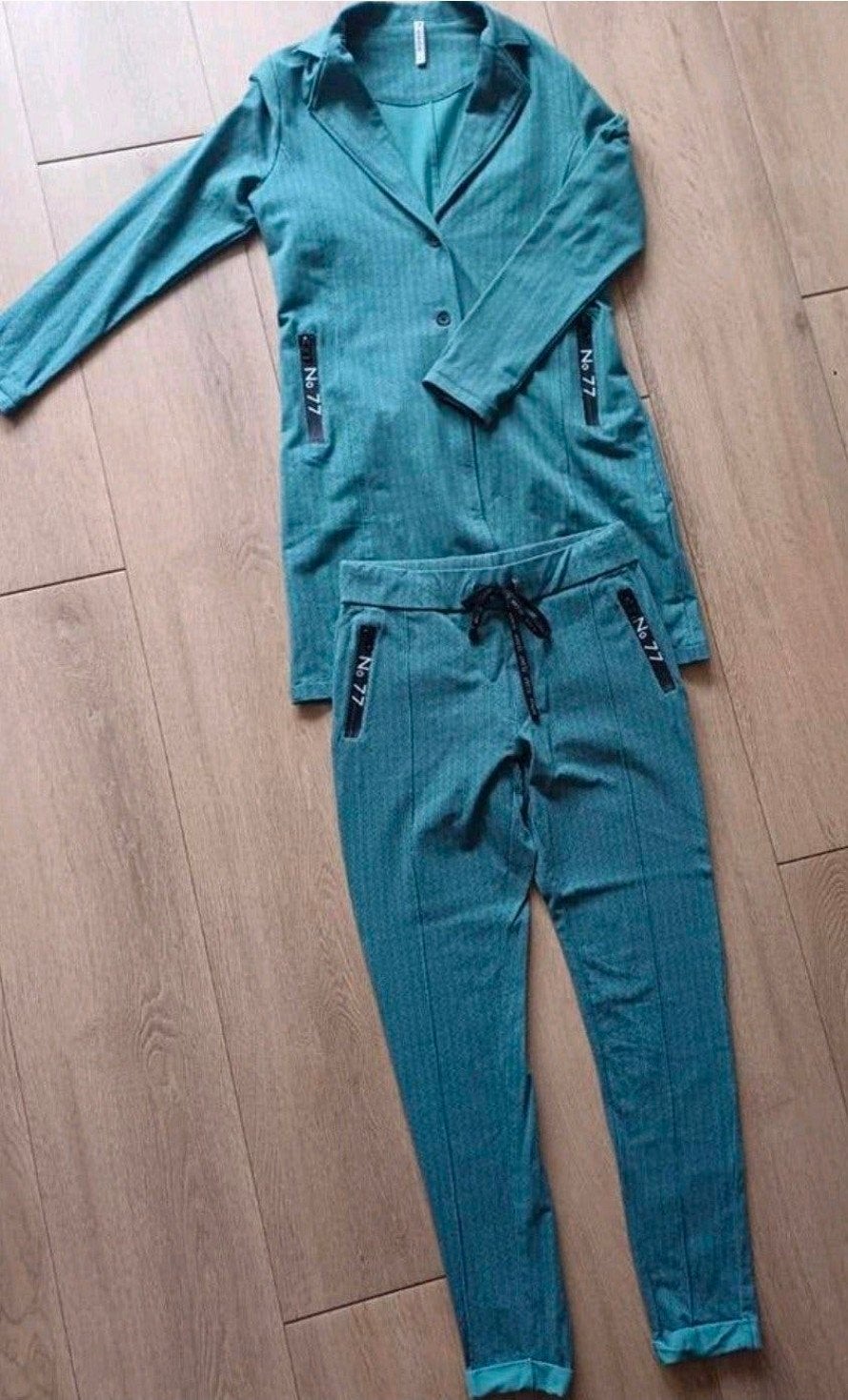 Blazer en broek van Zoso, izgs, Kleding | Dames, Ophalen of Verzenden, Zo goed als nieuw, Maat 36 (S), Groen