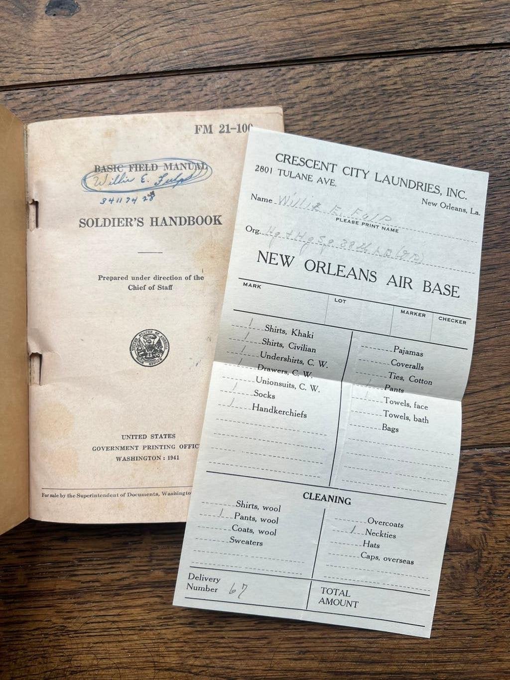 WO2 Amerikaans M1 garand handboek wapens uitrusting op naam, Amerika, Verzenden, Boek of Tijdschrift