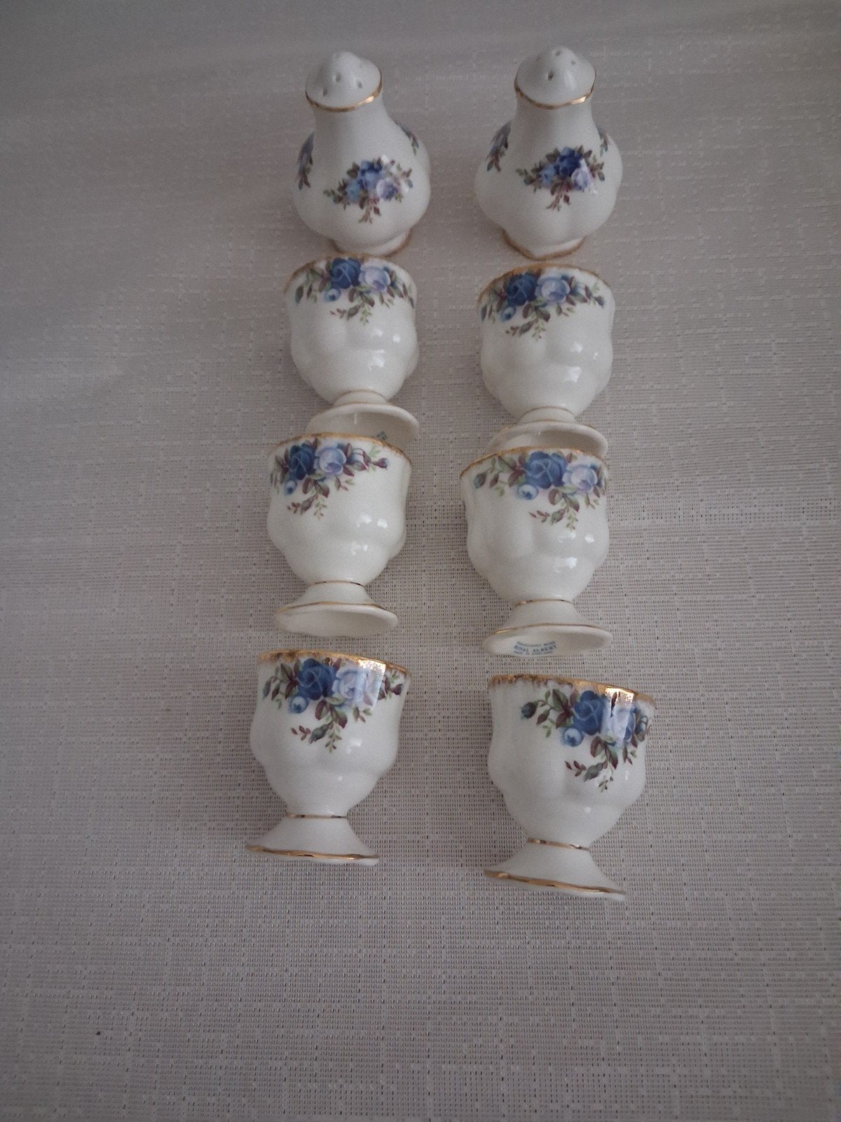 Royal  Albert  moonlight  rose eiren dopjes  zout en peper ., Ophalen of Verzenden, Zo goed als nieuw, Overige typen