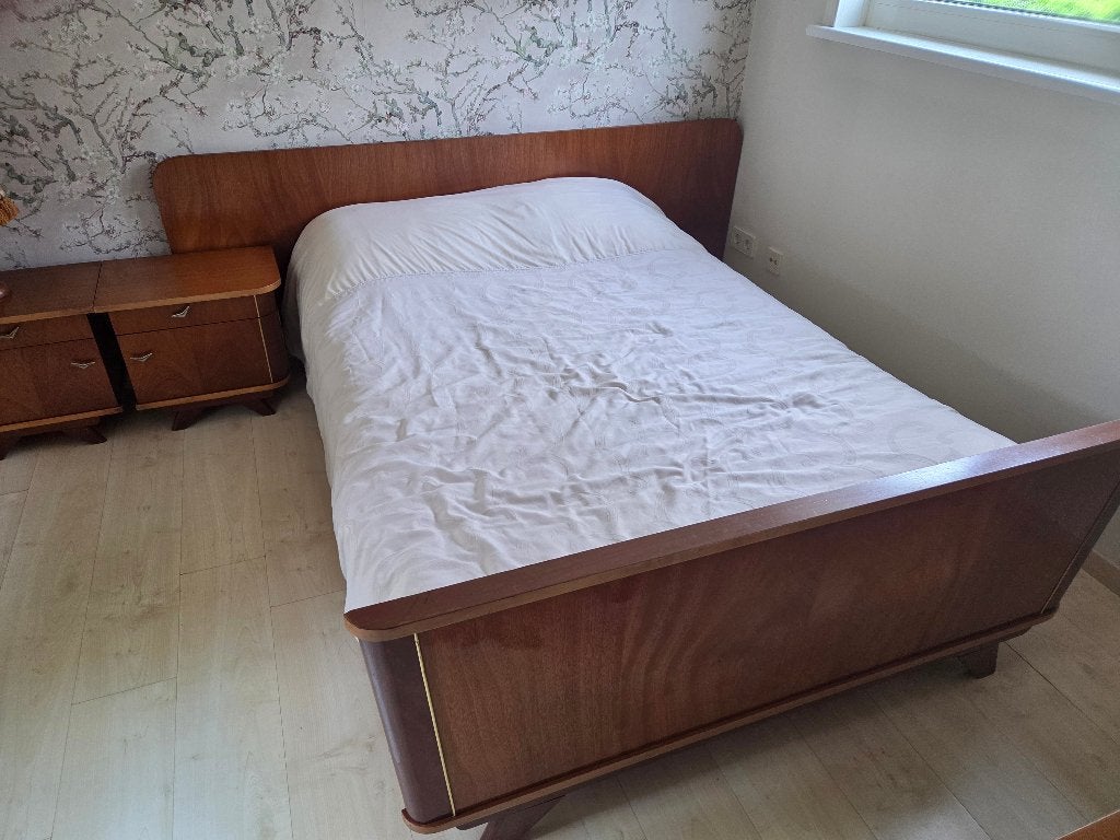 Vintage slaapkamer jaren 60, Ophalen