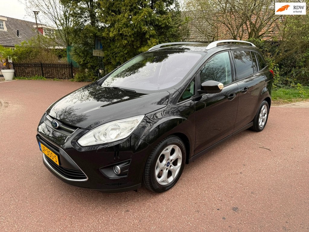 Ford Grand C-Max 1.0 Titanium, Voorwielaandrijving, 125 pk, Gebruikt, Zwart