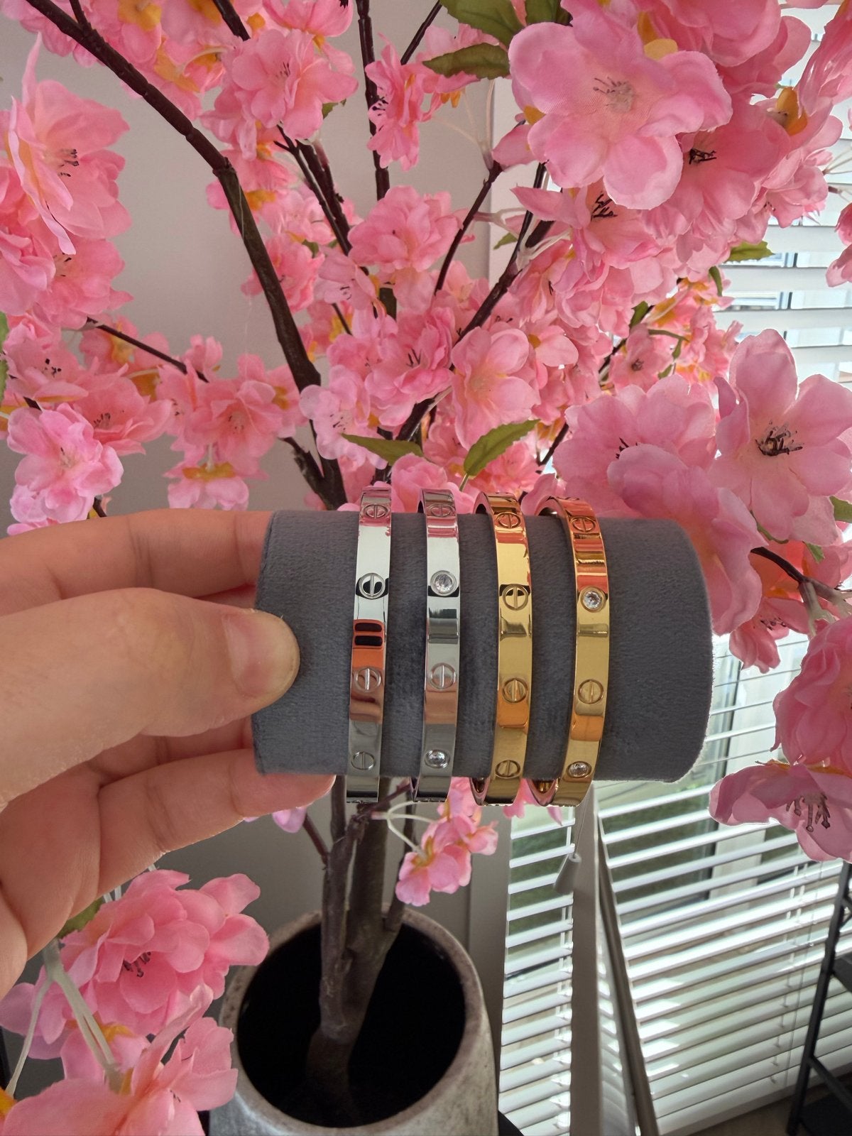 Nieuwe Cartier en Hermes Armbanden - Diverse Maten en Kleure, Sieraden, Tassen en Uiterlijk, Wit, Nieuw, Ophalen of Verzenden