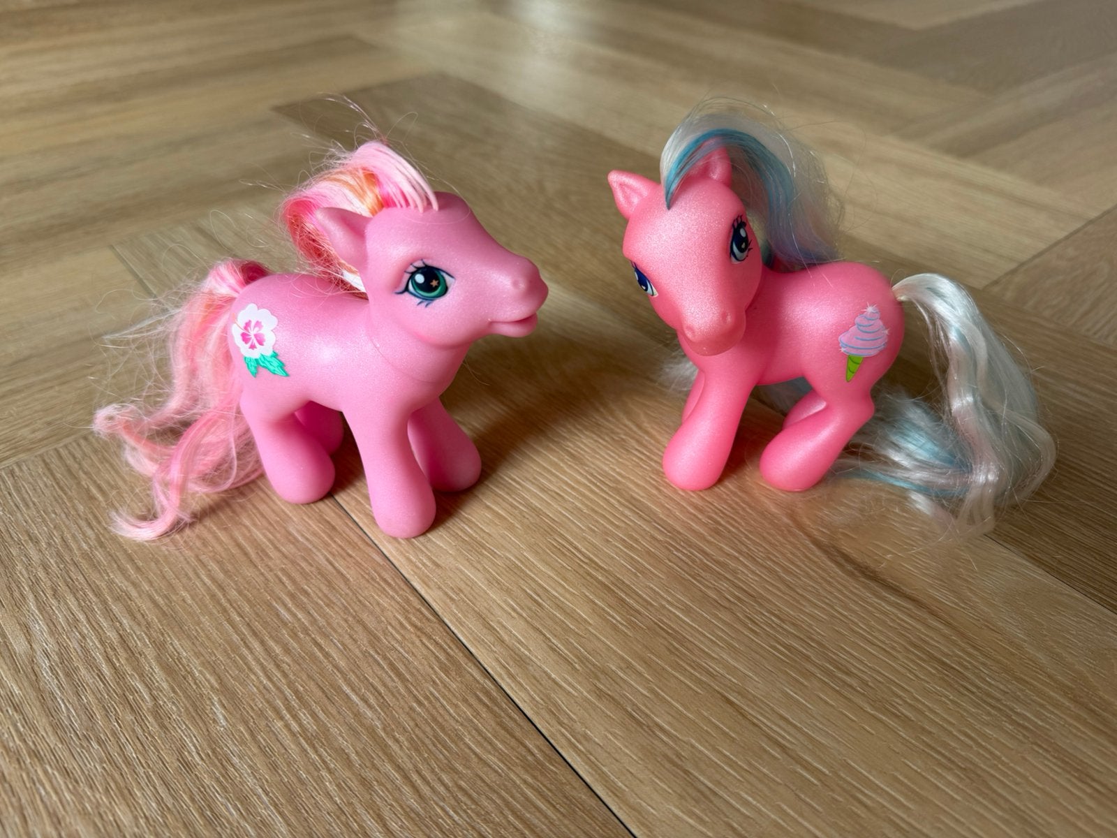 My little pony, 2x, G3 (Generatie 3), Ophalen of Verzenden, Zo goed als nieuw