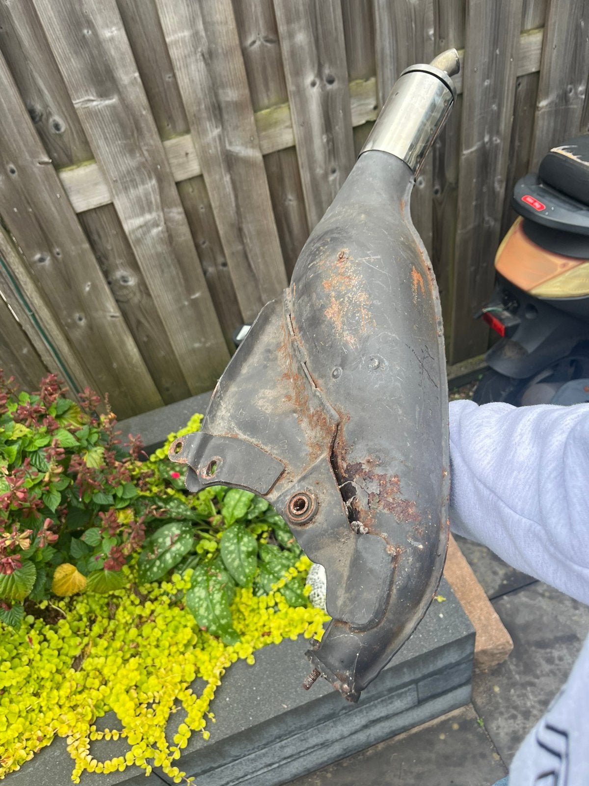 Standaard aprillia sr 50 uitlaat, Ophalen, Gebruikt