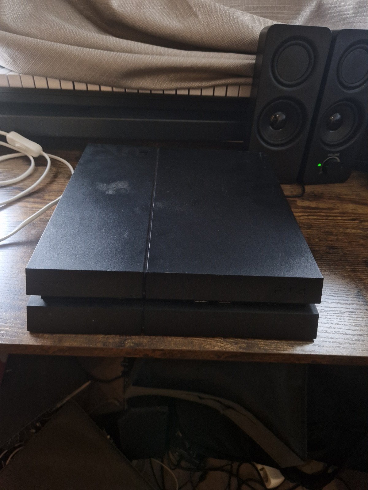 Sony PlayStation 4 en 2 controllers hdmi port defect, Ophalen, Met 2 controllers, Original, Met harde schijf