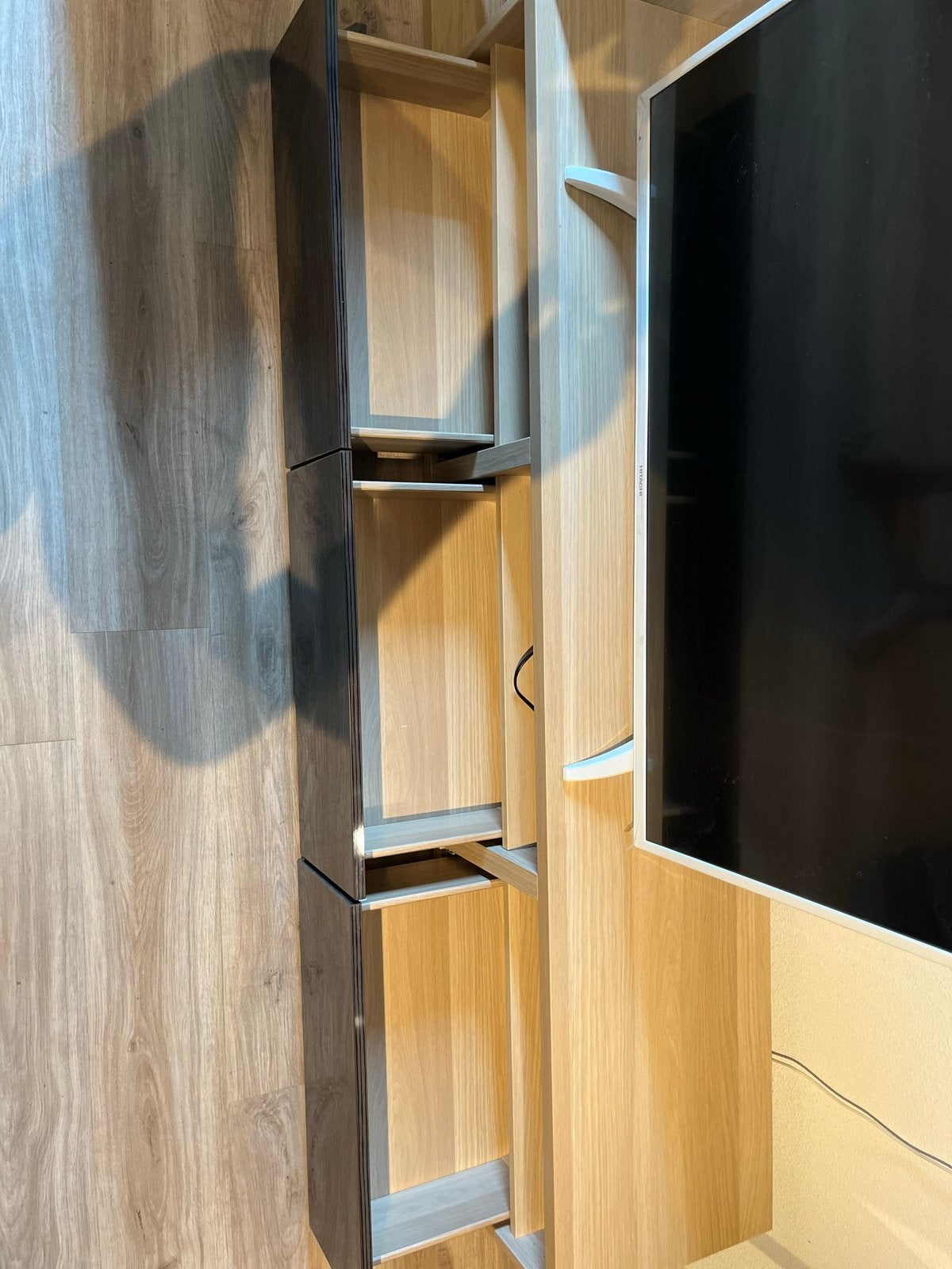 Foto 14 van Ikea Bestå TV-meubel en wandkasten