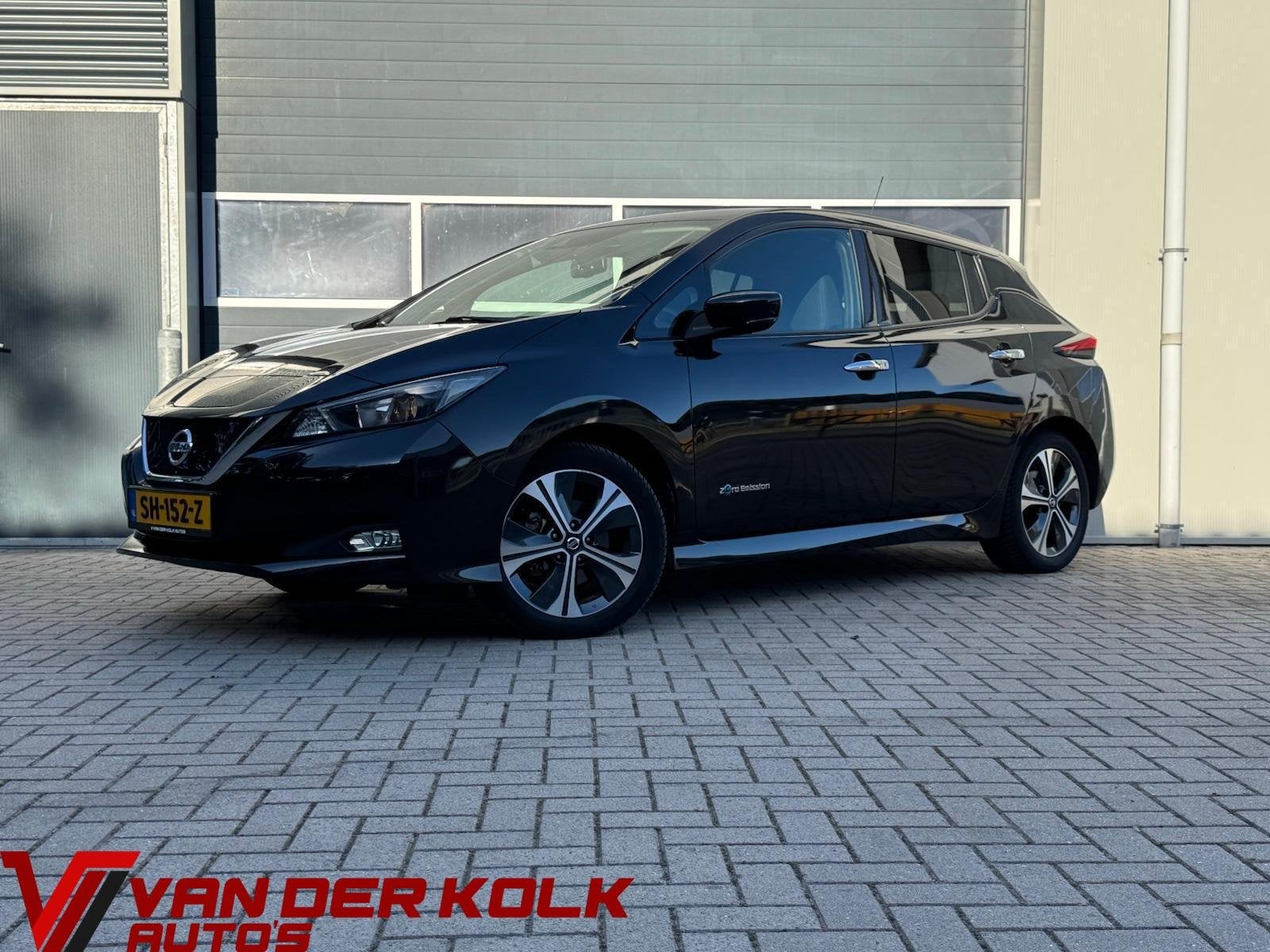 Nissan LEAF N-Connecta 40 kWh | 360 Camera | LED | Adaptive, Auto's, Nissan, Gebruikt, 150 pk, Zwart, Origineel Nederlands