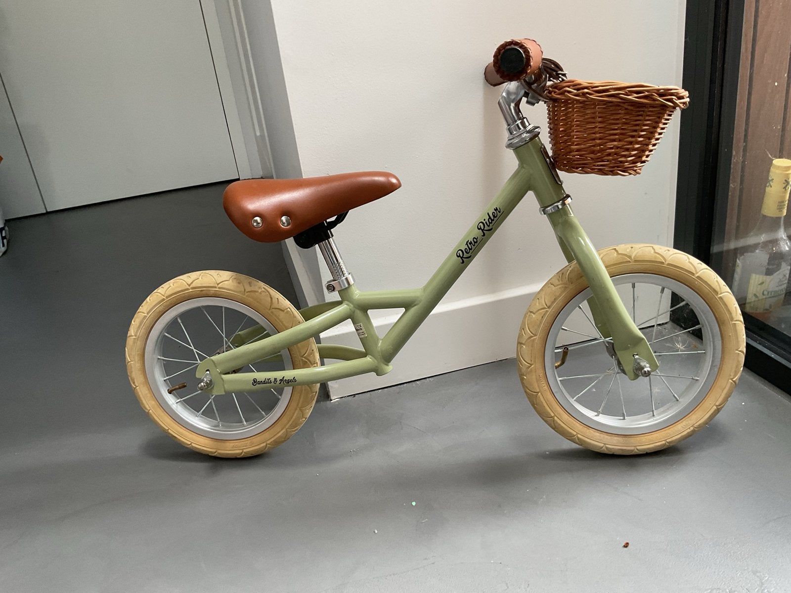 Bandits & Angels Retro Rider loopfiets - Zo goed als nieuw, Ophalen, Zo goed als nieuw, Minder dan 16 inch