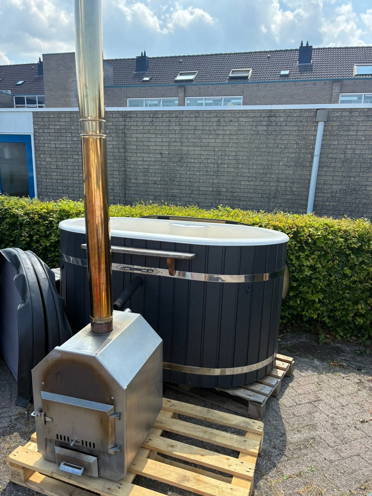 2e hands gebruikte 2 pers hottub - zie website gebruikt hout, Ophalen, 7921AE, Fast Fair b.v., Zo goed als nieuw