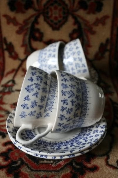 4-Delig Servies (Bloemmotief), Huis en Inrichting, Gebruikt, Overige merken, Landelijk/Boerenbont, Onbekend