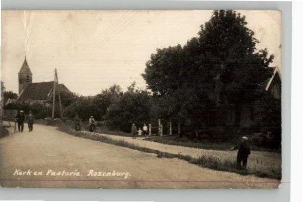 Rozenburg Kerk en Pastorie Newo fotokaart jaren 30
