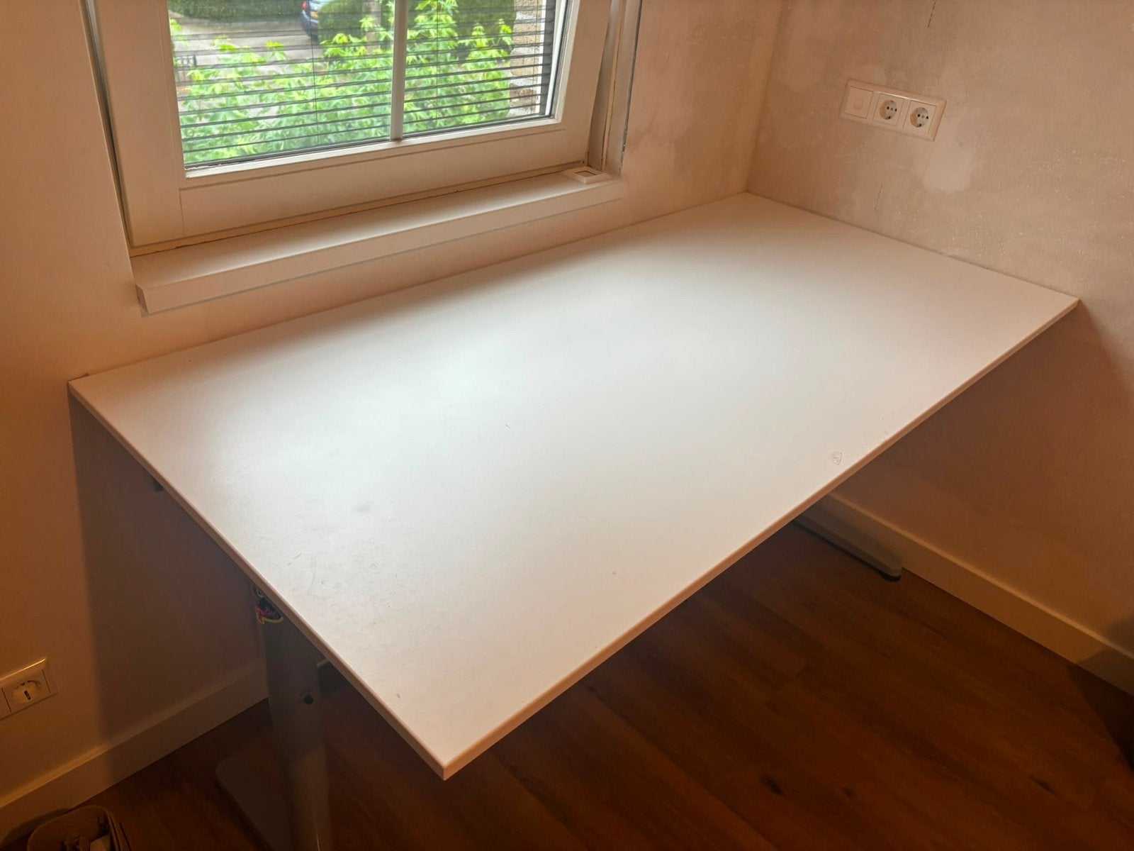Wit bureau van IKEA, 160*80 in hoogte verstelbaar, Ophalen, 160 cm, Gebruikt, Spaanplaat of MDF