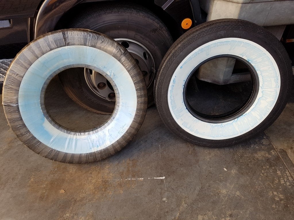 USA BANDEN EN WIELDOPPEN  ZIE OMSCHRIJVING  TEL0629950001, Auto-onderdelen, Ophalen, Banden en Velgen, Nieuw, Overige maten
