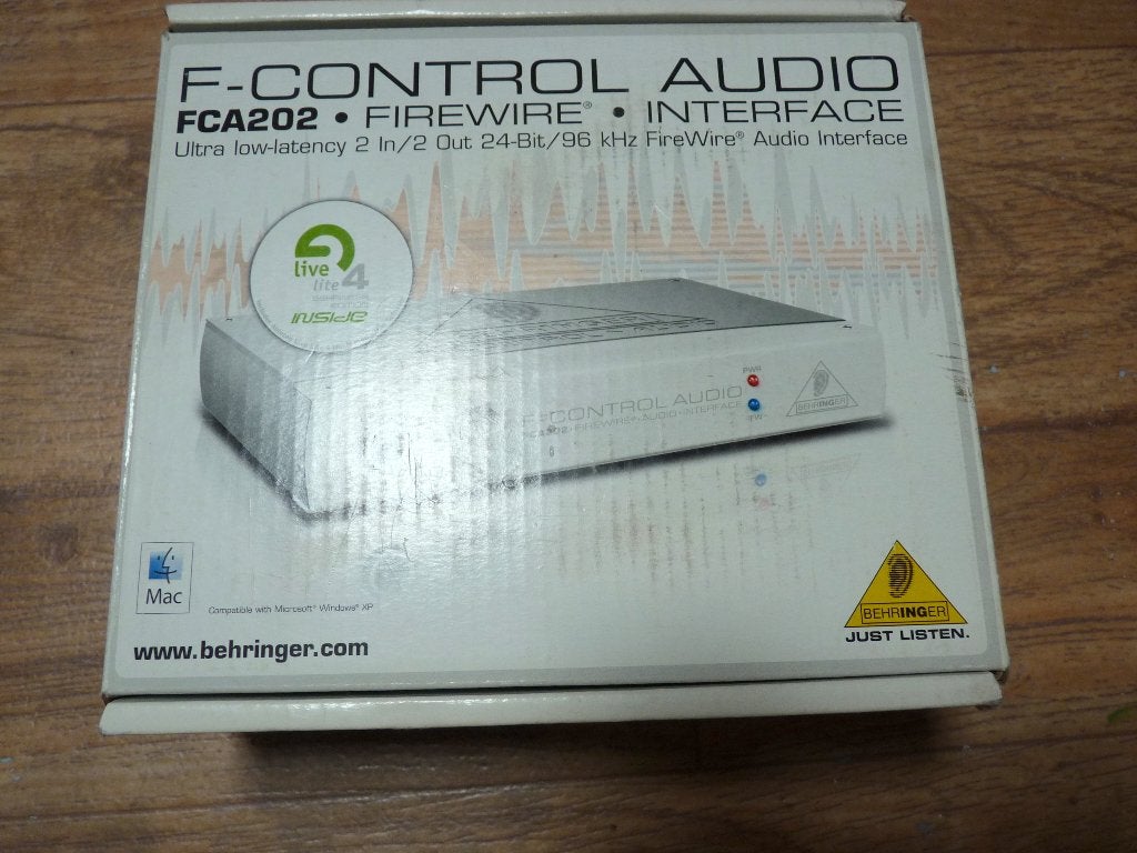 Behringer FCA-202, in bijna nieuwstaat. Vrijwel ongebruikt., Ophalen of Verzenden, Zo goed als nieuw, Minder dan 5 kanalen
