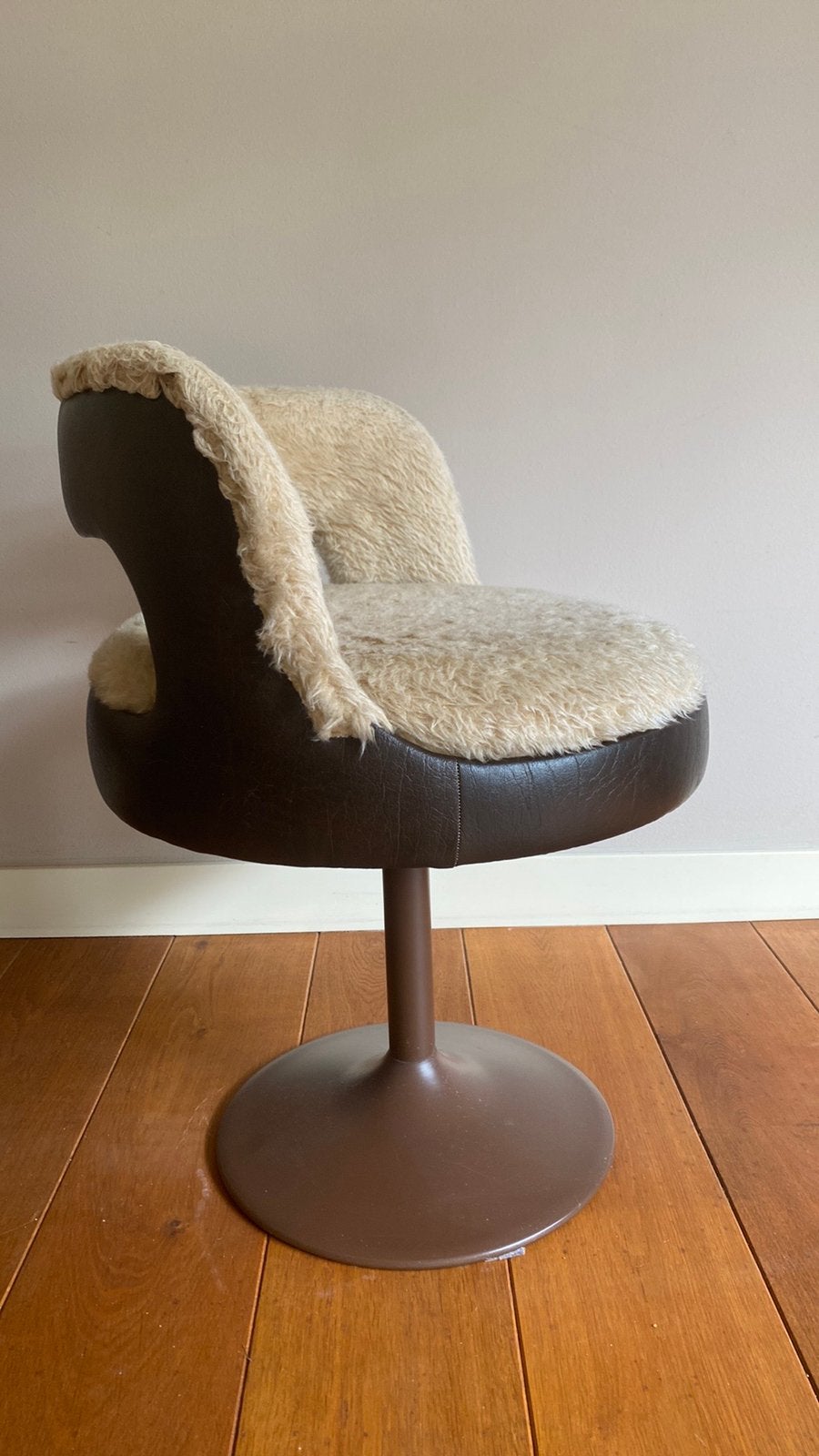 2 vintage jaren 70 - tulp fauteuils, Ophalen of Verzenden, Zo goed als nieuw, 75 tot 100 cm, Minder dan 50 cm