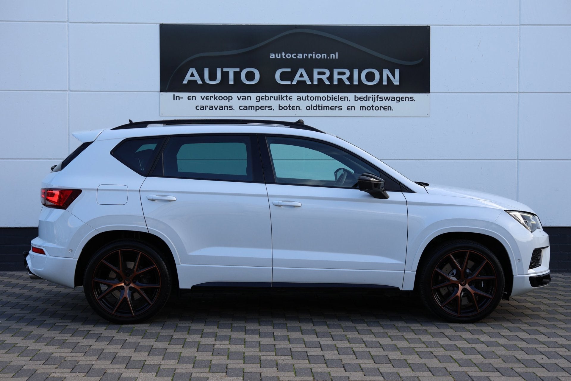 CUPRA Ateca 2.0 TSI 4DRIVE Pano Virtual Trekhaak Carplay !, Auto's, Automaat, Dealer onderhouden, Gebruikt, 4 cilinders