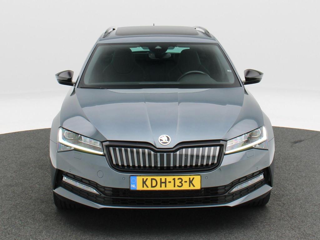 Skoda Superb 1.4 TSi 218 Pk iV Sportline Business | Panorama, Auto's, Parkeersensor, Gebruikt, Euro 6, 4 cilinders