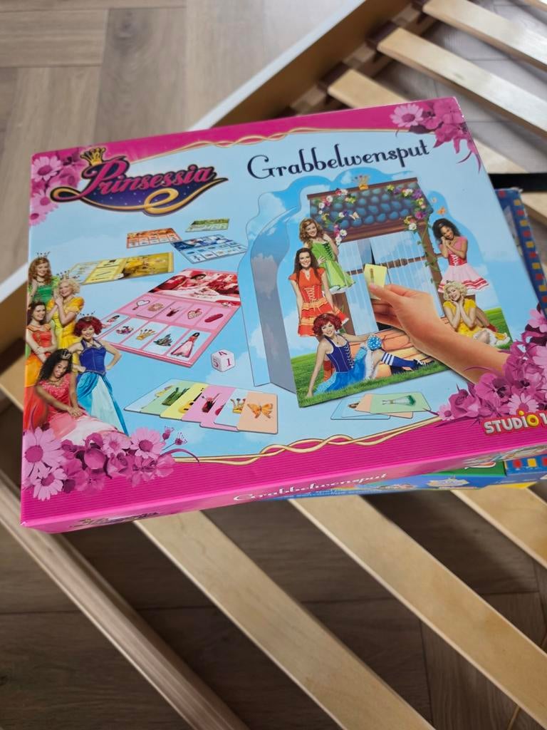 Studio 100 Spellen: Prinsessia Grabbelwensenput & K3 Wereld, Hobby en Vrije tijd, Gezelschapsspellen | Bordspellen, Drie of vier spelers