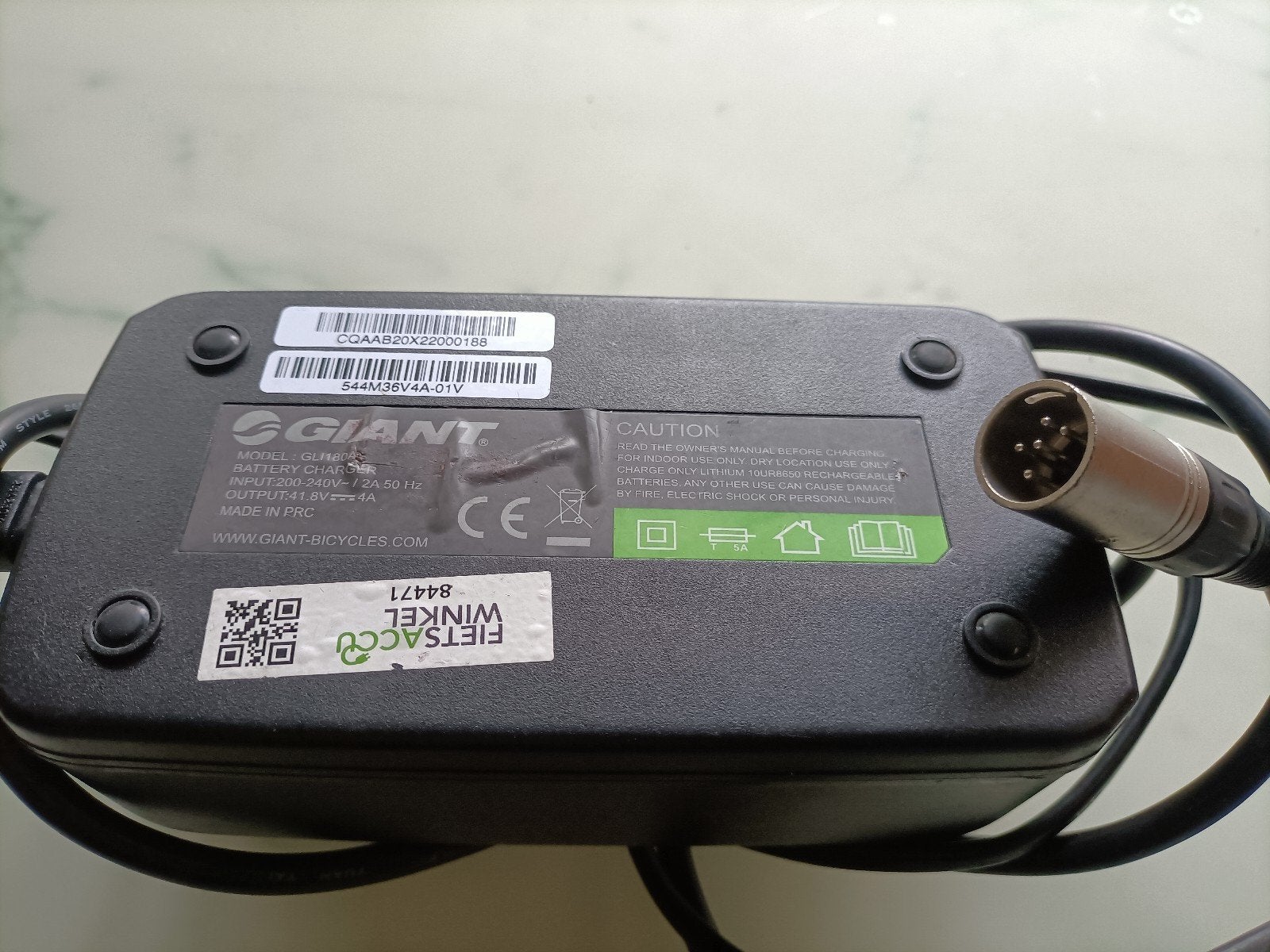 Giant GLI180AS E-bike Acculader 41.8V 4A, Gebruikt